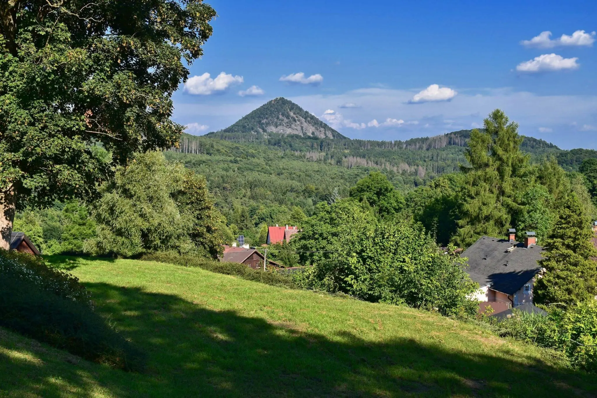 Hora Klíč a okolní krajina – fotografie 7